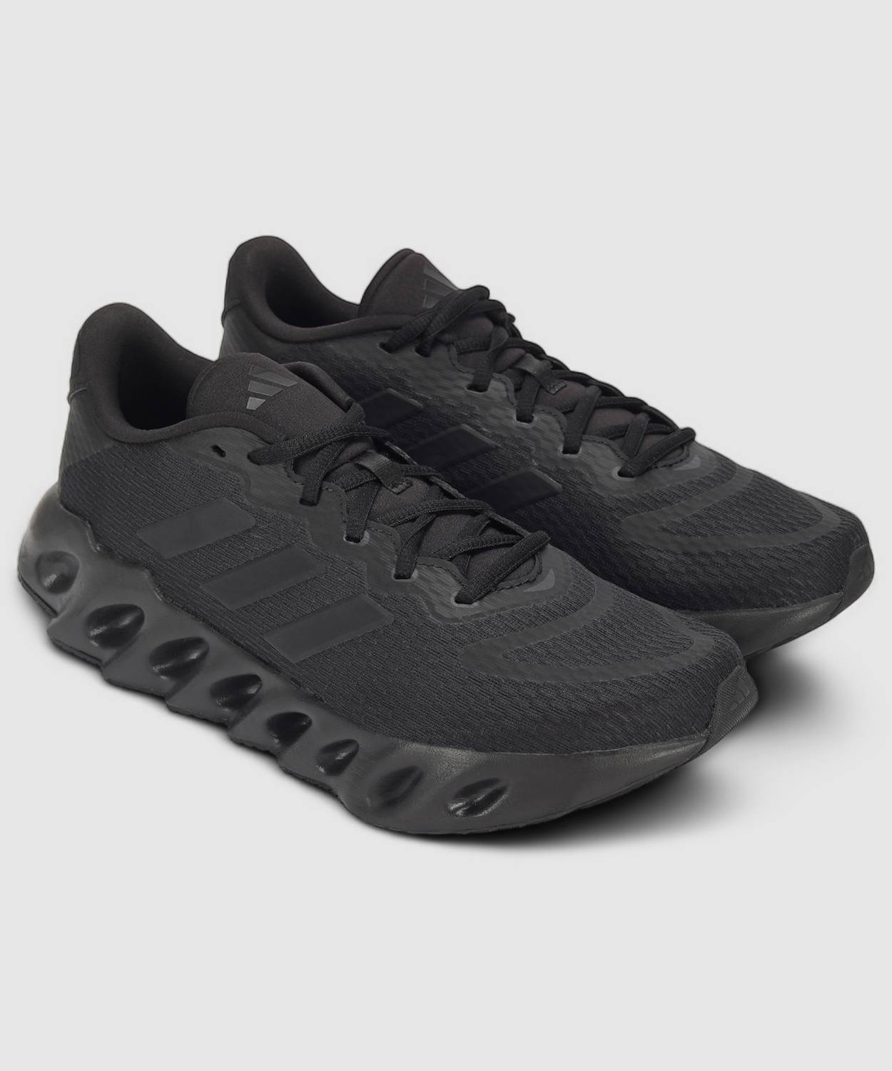 Adidas Shift M Black Running Shoes For Men - Image 3