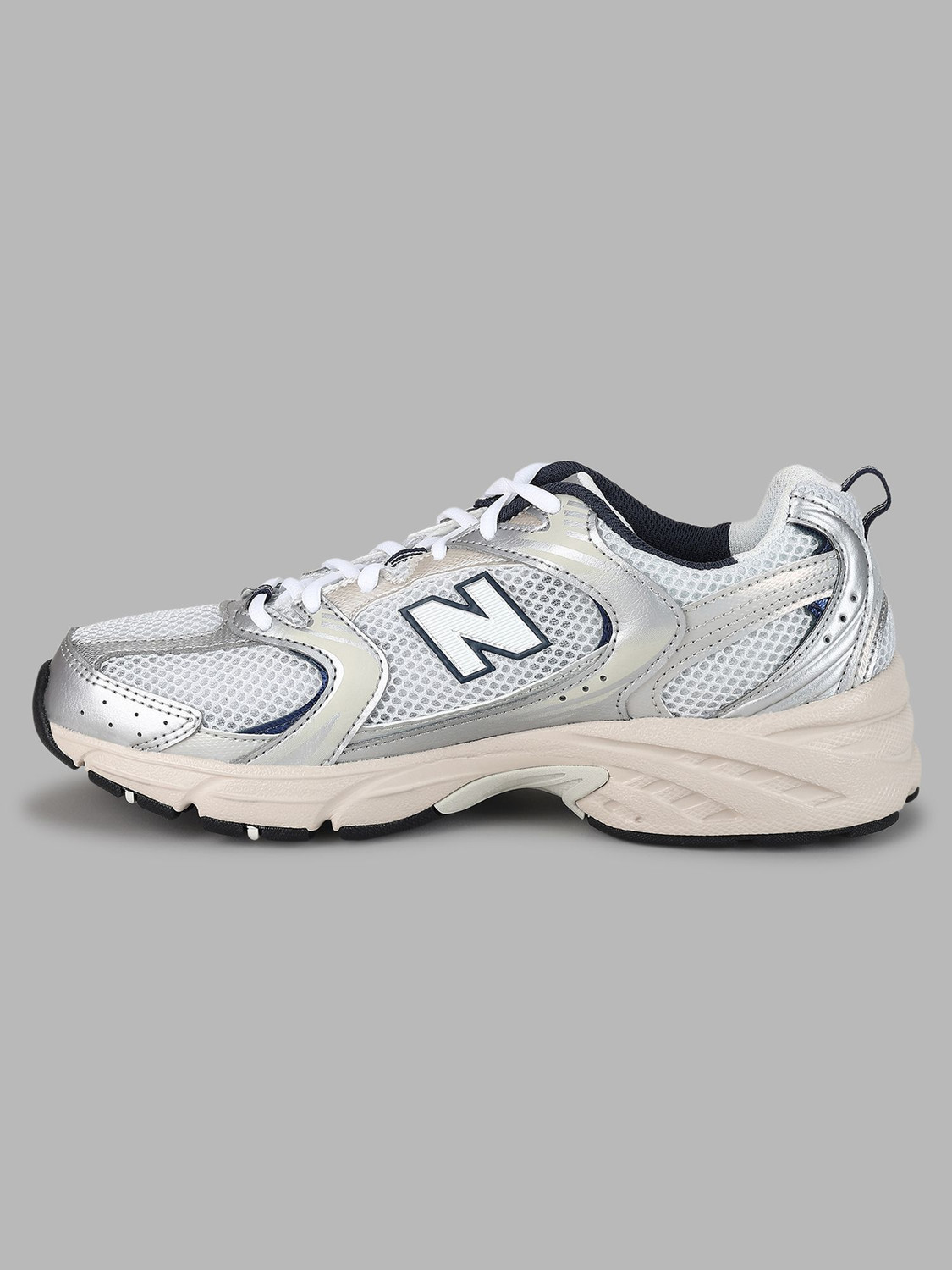 Image of New Balance 530 Sneakers For Men