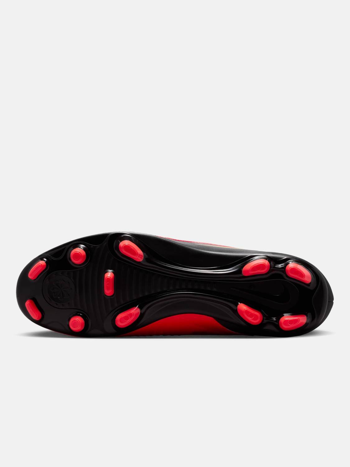 NIKE Men's Orange Sneakers - Image 2
