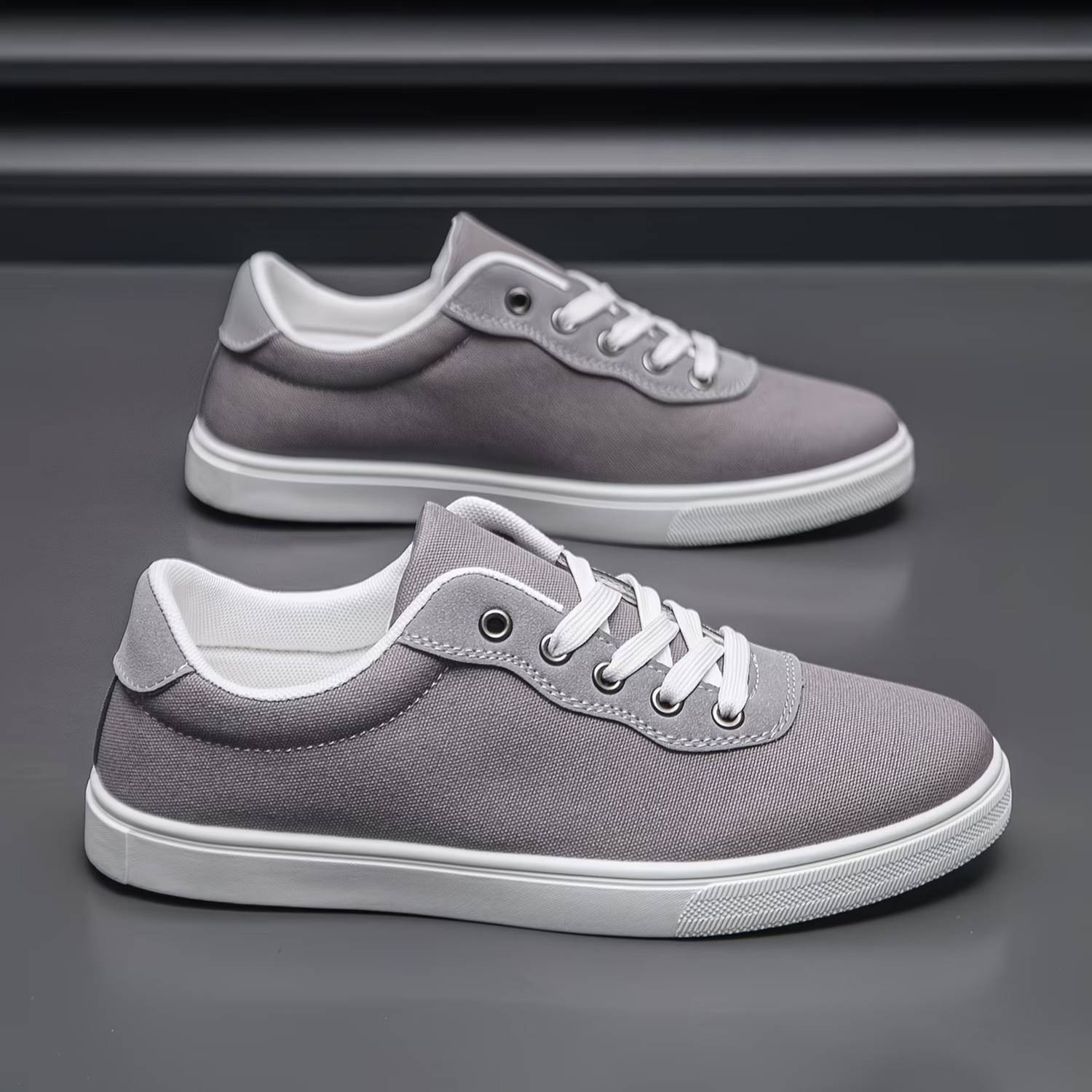 ROASTER Men's Lightweight Canvas Sneakers - Image 5