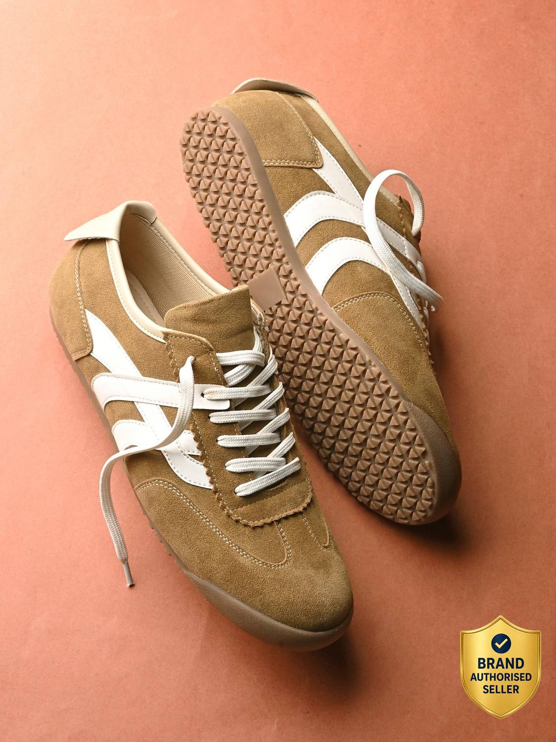 Roadster Men Brown Sneakers - Image 1