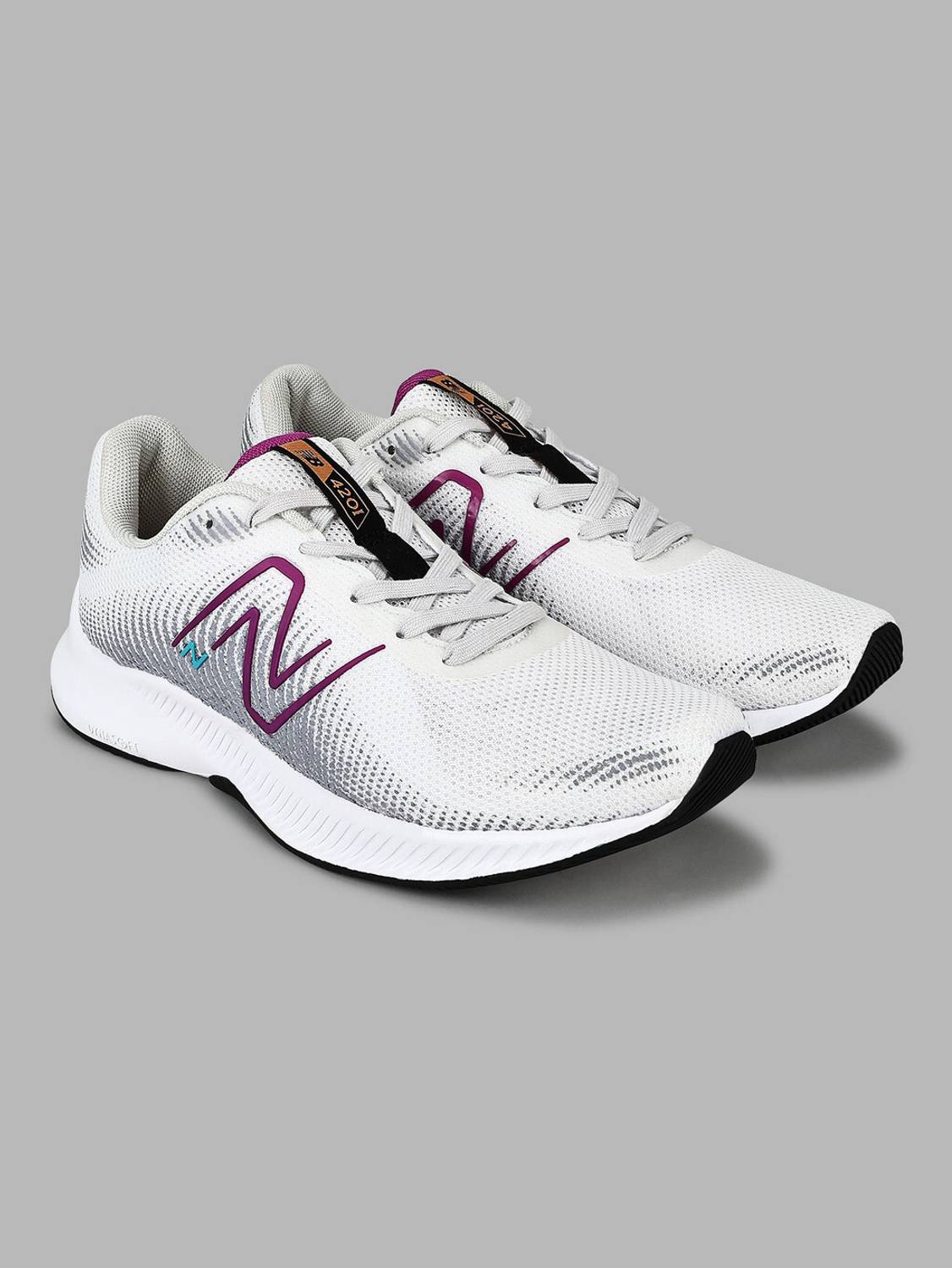 new balance E42IN Sneakers For Women (Grey , 7)