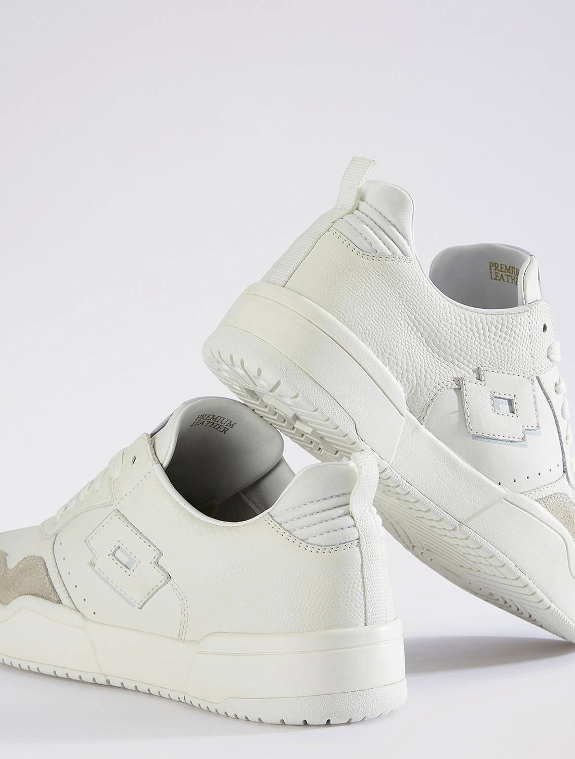 Image of LOTTO Hoop Star OG Sneakers For Women