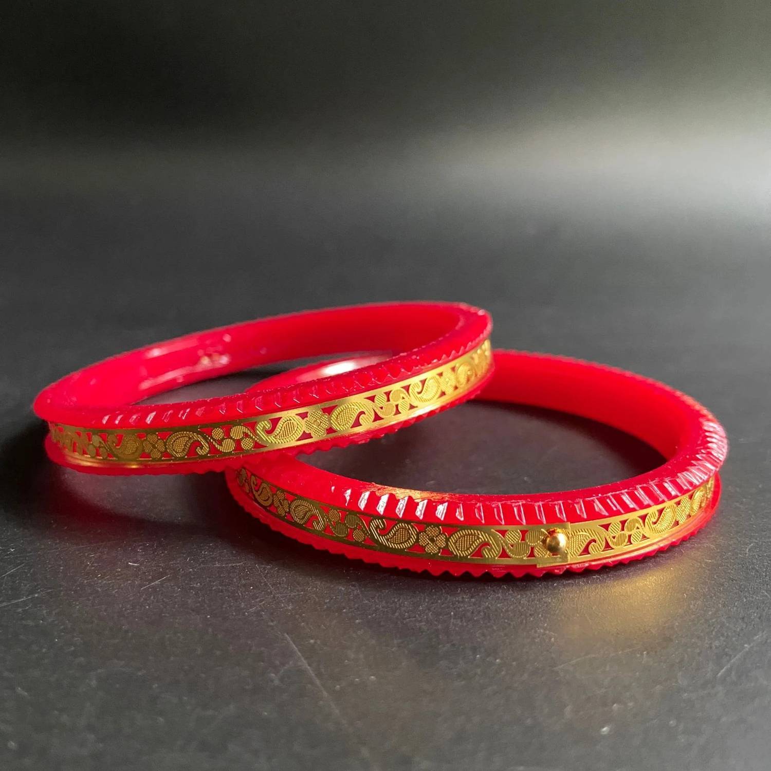 AALOKI Plastic Gold-plated Shakha Pola