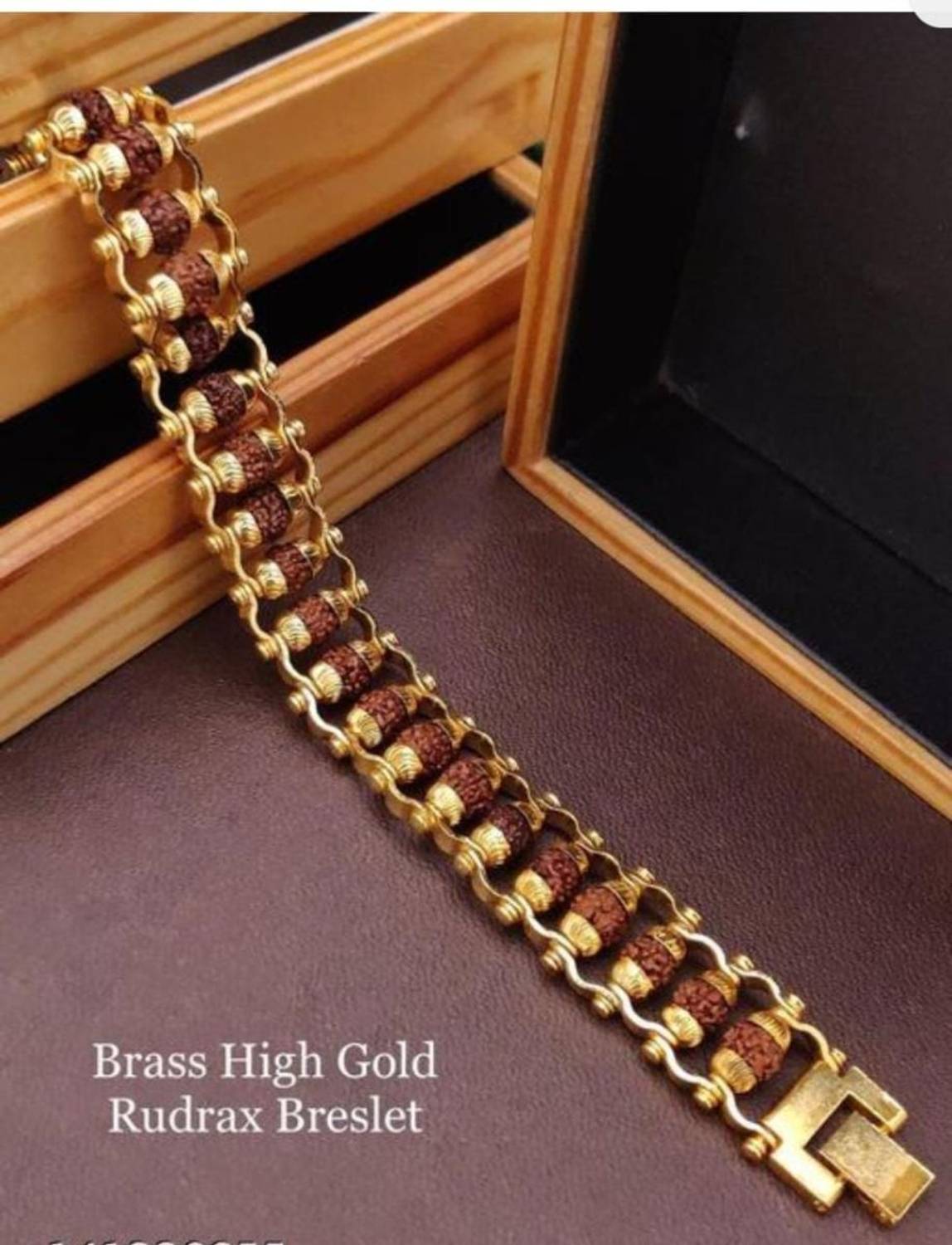 Aaruhi Creation Alloy Gold-plated Bracelet