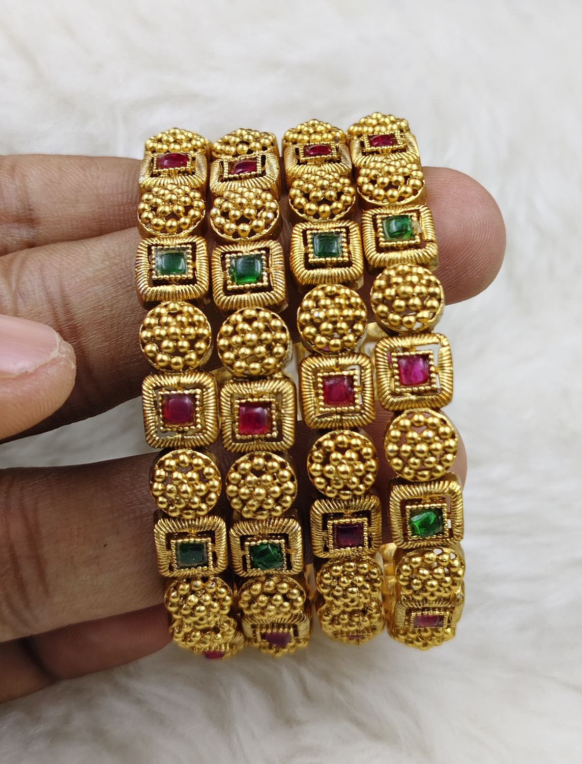 Image of Atulya Alloy Gold-plated Bangle