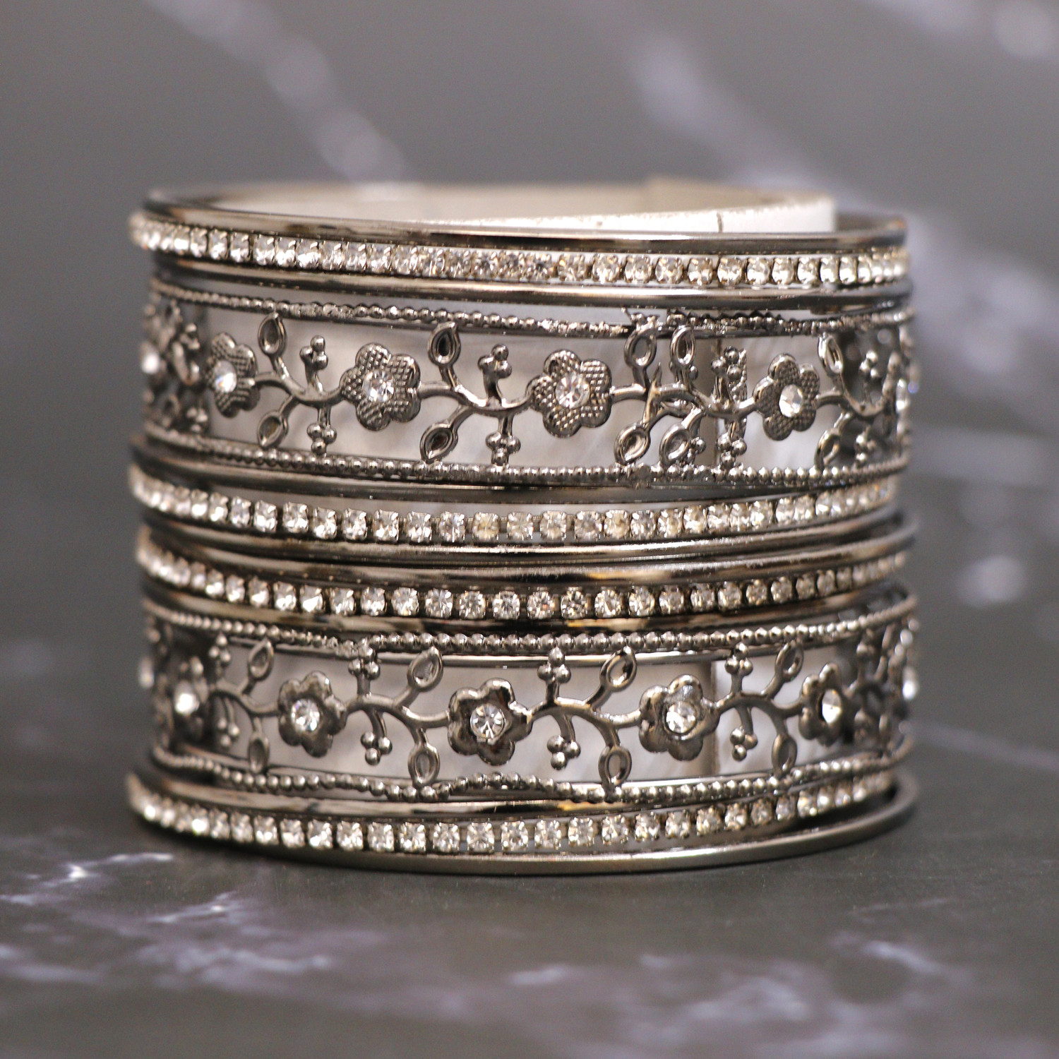 Image of NAVMAV Metal Bangle Set