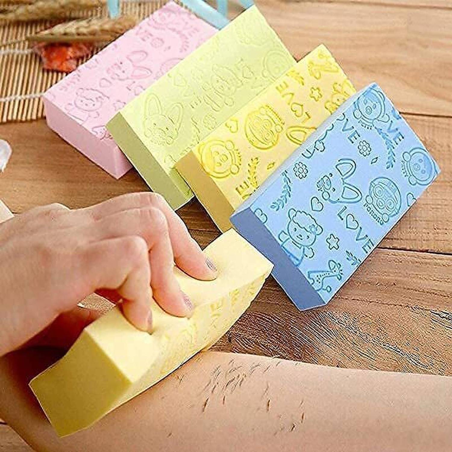 ABlue Clipper baby bath sponge