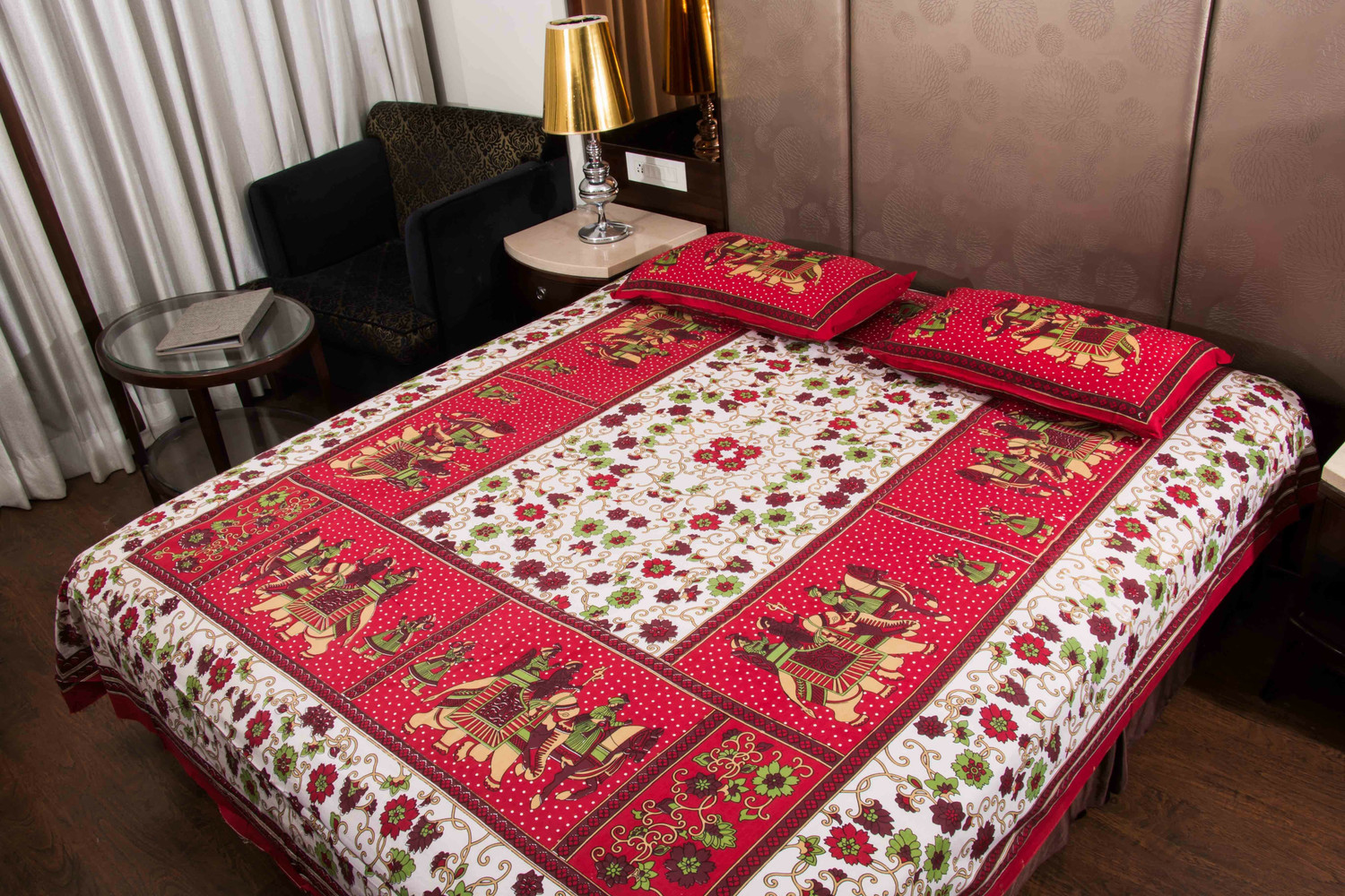 Image of AJM Cotton King Flat 600 TC Printed 1 Bedsheet with 2 Pillow Covers