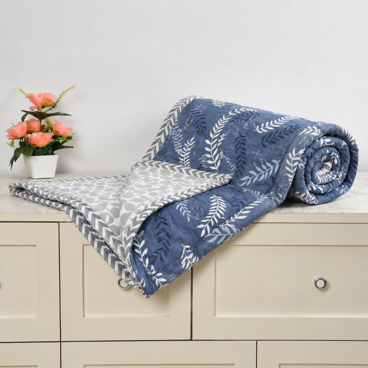 Image of Home Solution Printed Double Comforter for AC Room