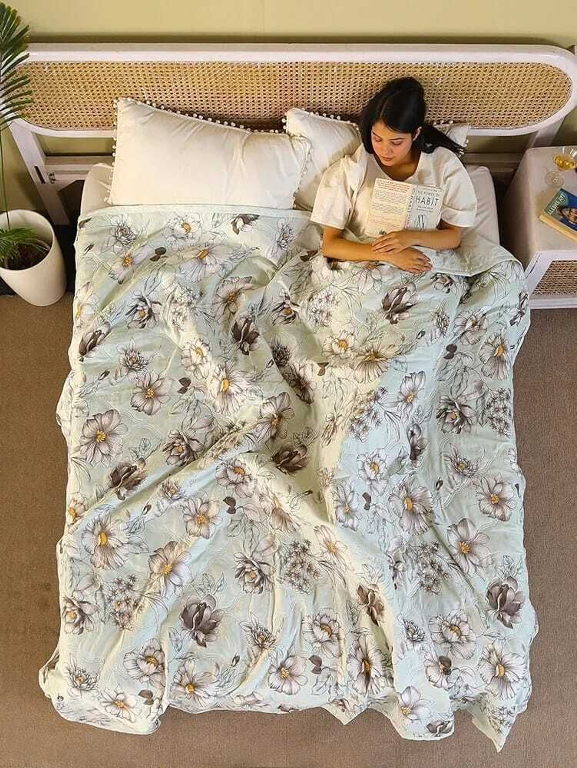 Image of Comfowell Floral Single Comforter for AC Room