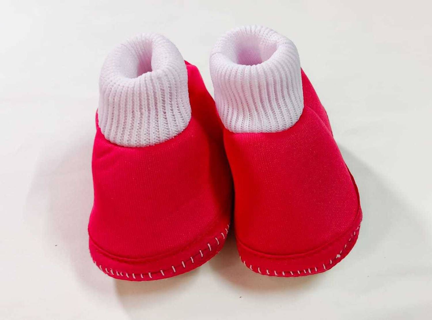 ASHISH TRADERS Booties