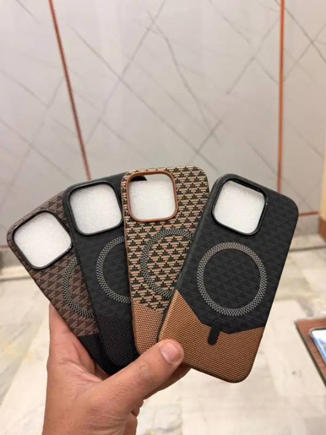 Toto Back Cover for iPhone 15 Pro Max Brown - Image 2