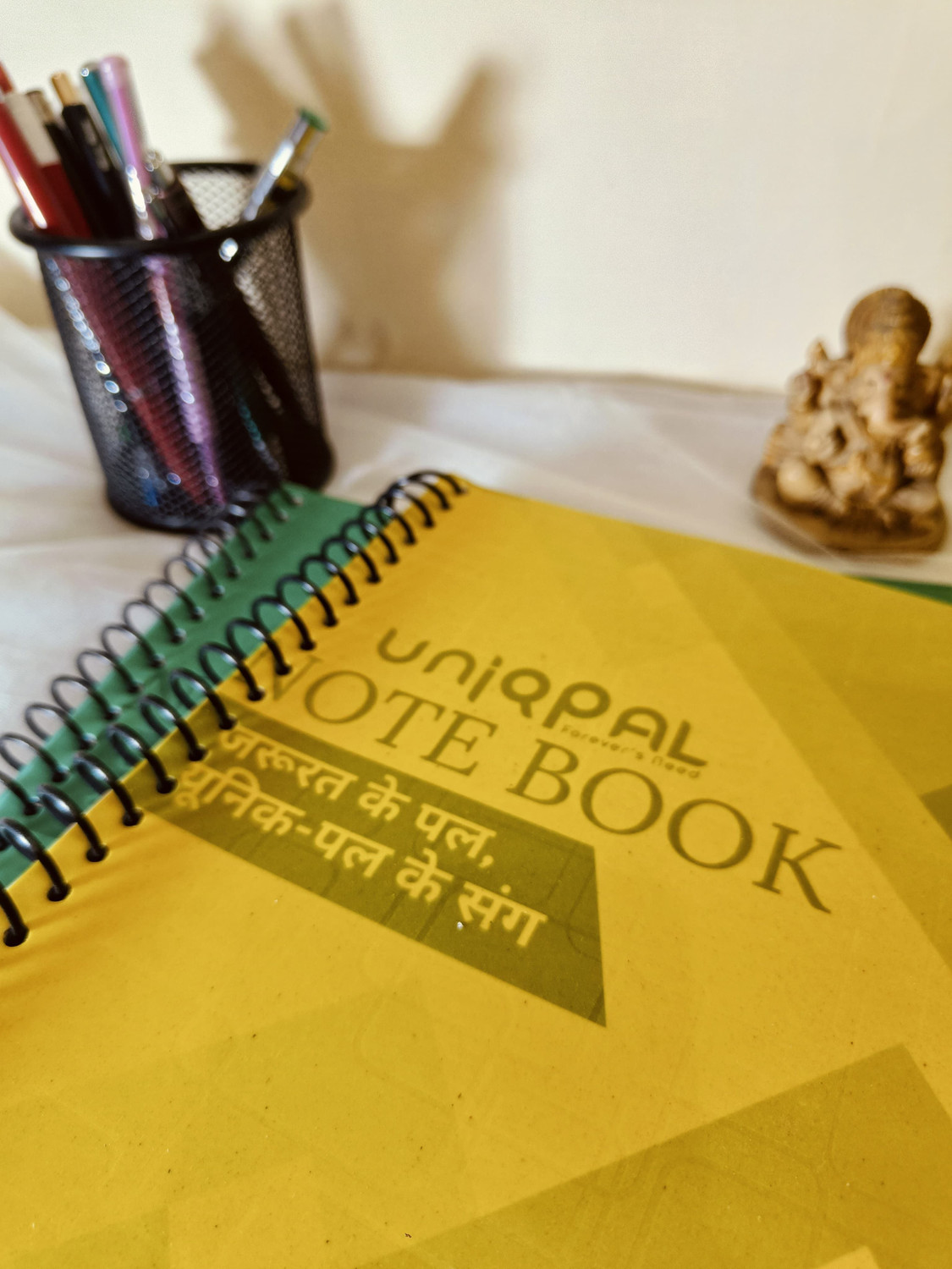 Image of UNIQPAL NOTEBOOK A4 Notebook UNRULED / PLAIN 200 Pages