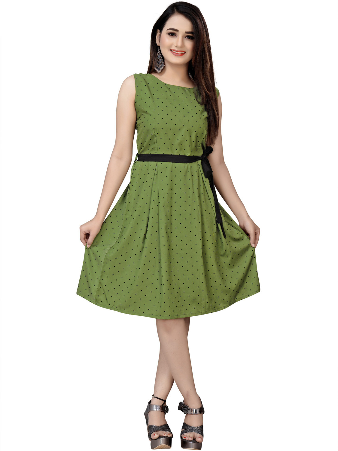 Image of tanvi creation Women Fit and Flare Green Knee Length Dress