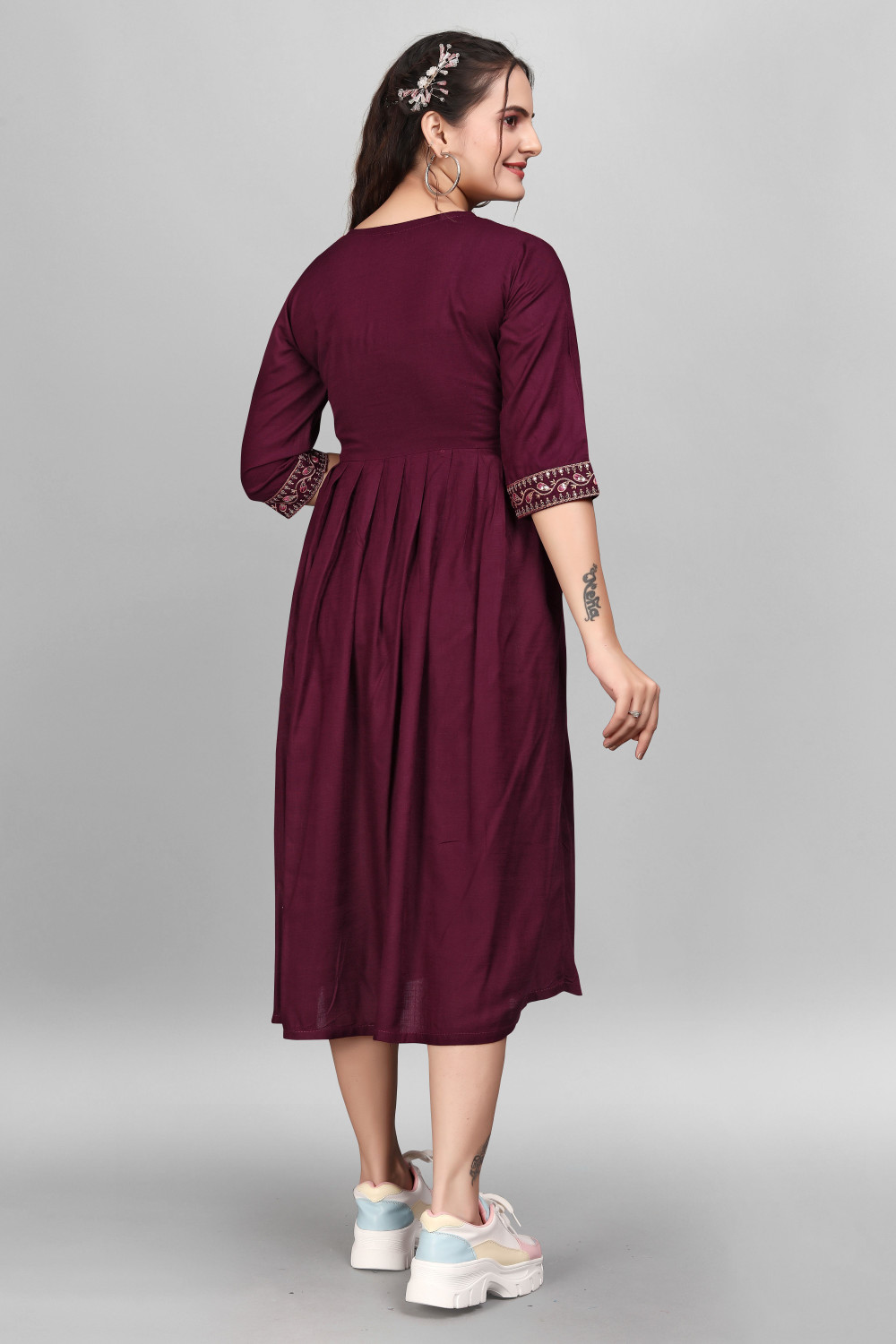 Image of sheladiya Women Fit and Flare Multicolor Below Knee Dress