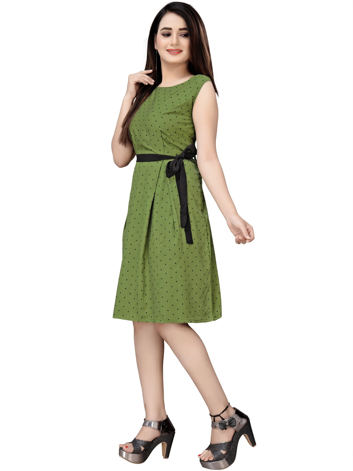 Image of tanvi creation Women Fit and Flare Green Knee Length Dress