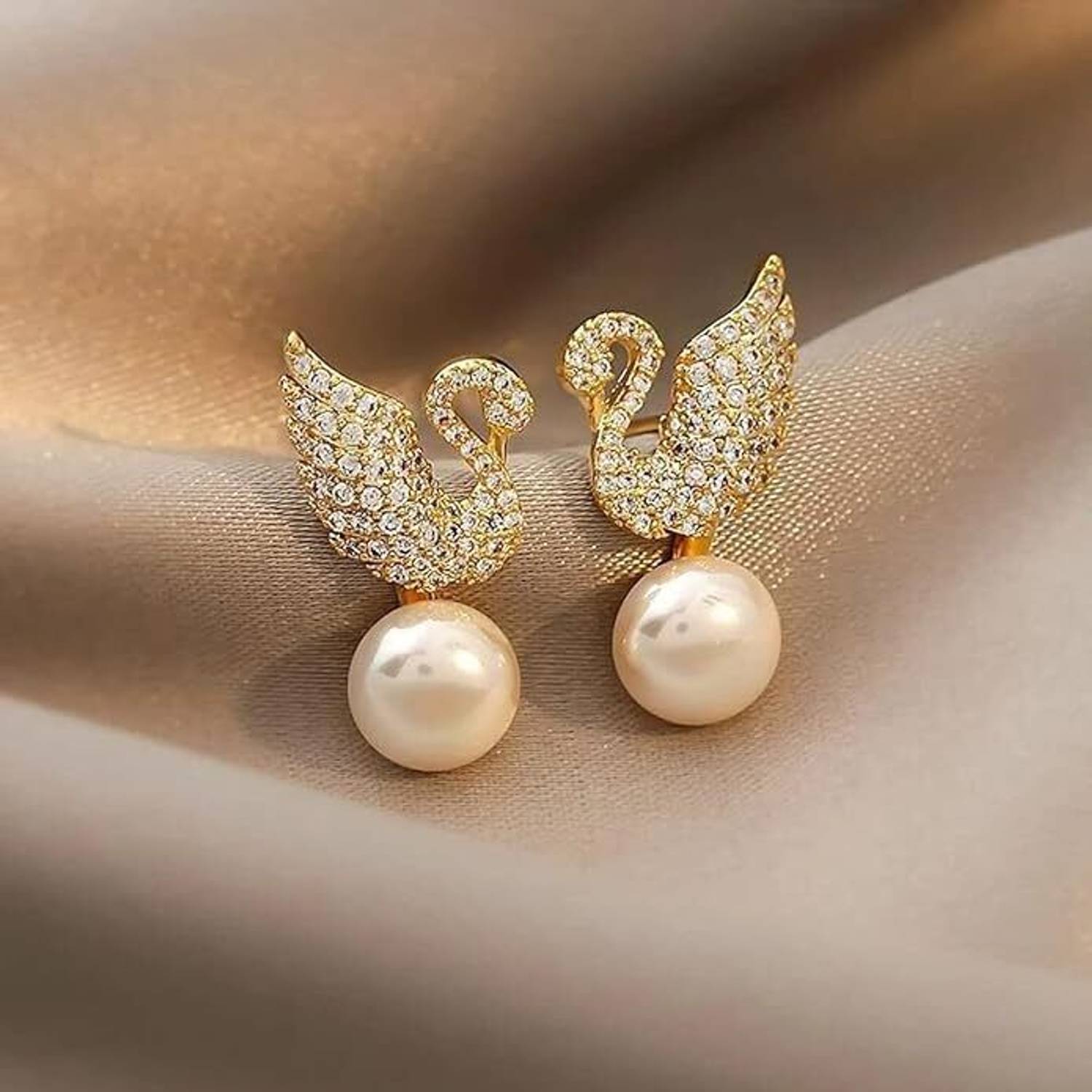 BlueShine Earring Cubic Zirconia Alloy Stud Earring