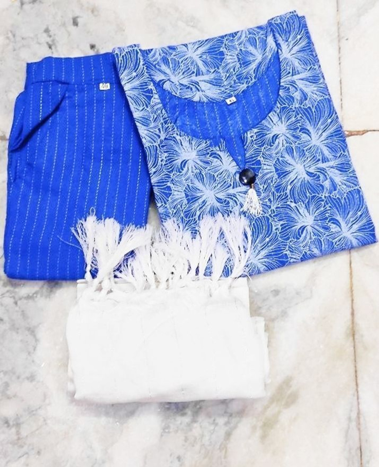 Image of H A ENTERPRISES Printed Kurta, Trouser /Pant & Dupatta Set