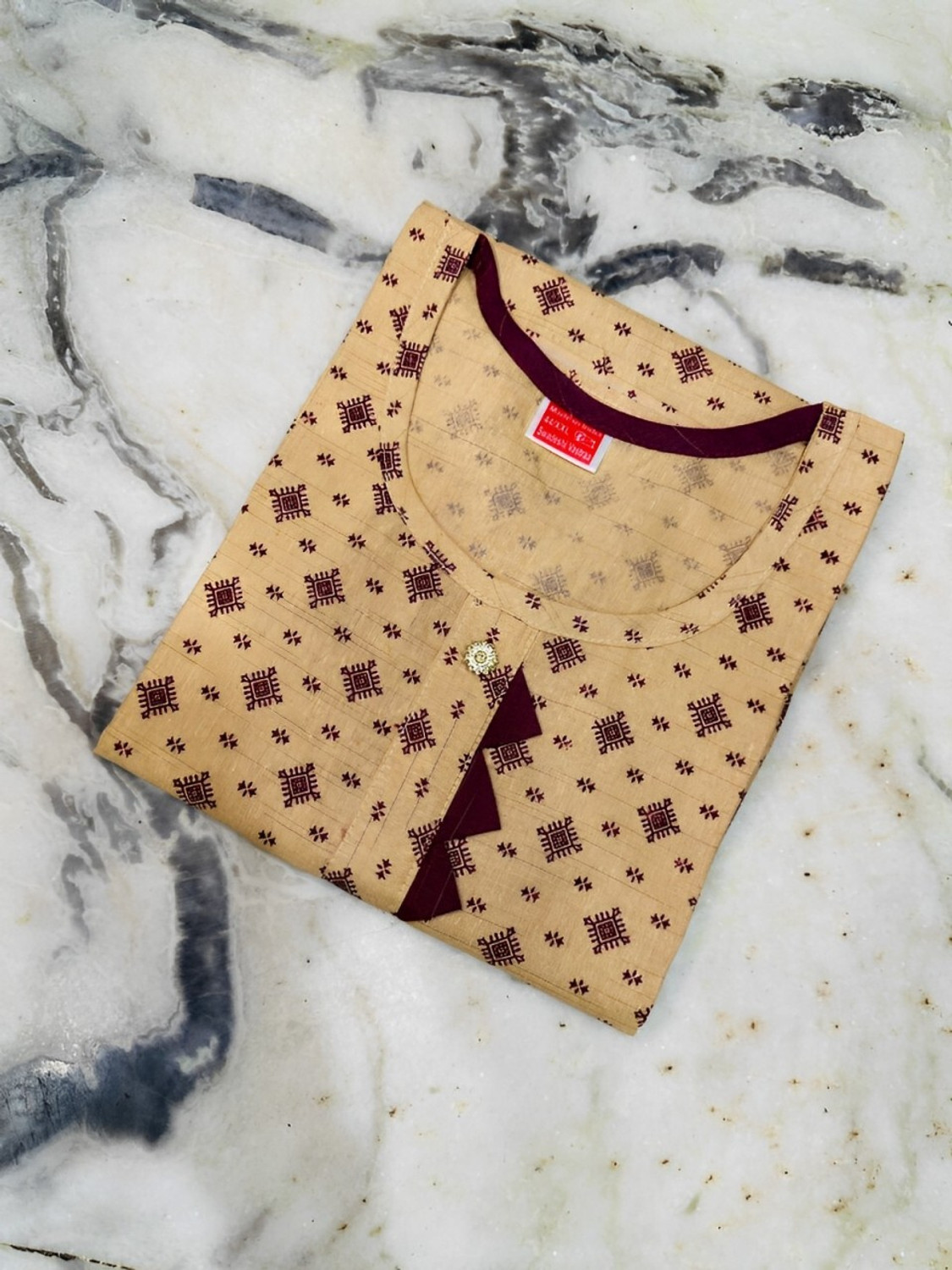 Image of Leafhandlooms Women Kurta and Pant Set