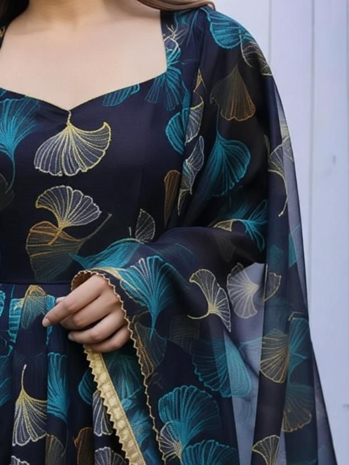 Image of SHISHKALA Women Kurta and Dupatta Set