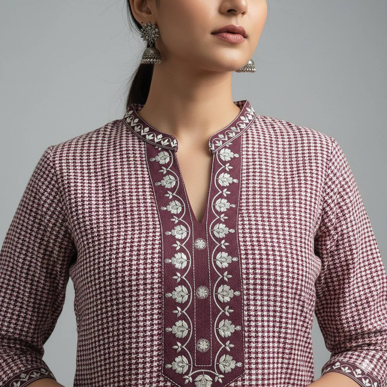 AuzaSho Collection Women Embroidered Straight Kurta
