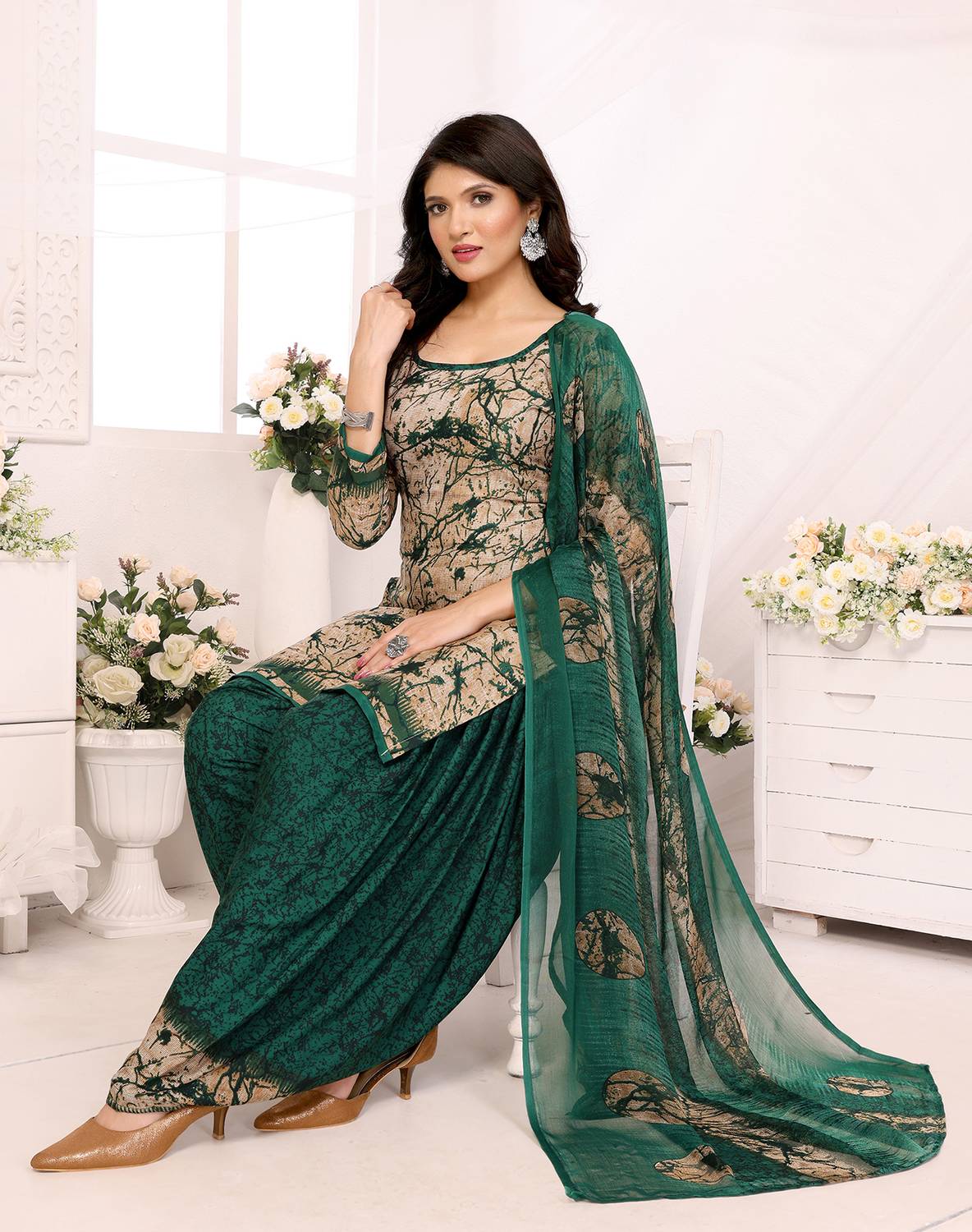 Aagam Crepe Printed Salwar Suit Material