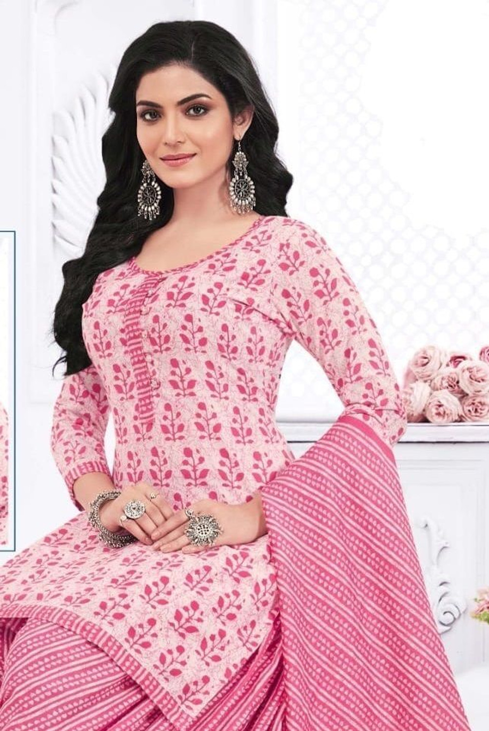 Image of SEWDHAGA Printed Kurta, Salwar & Dupatta Set