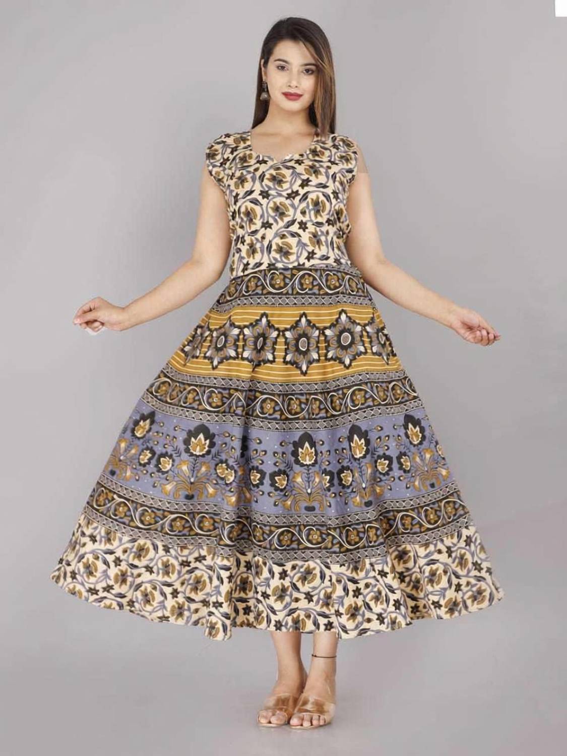 ANUNJA Flared/A-line Gown