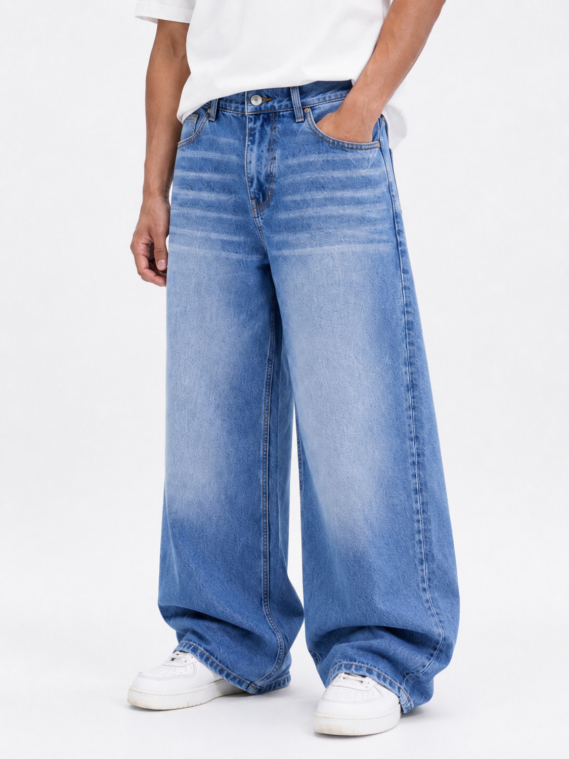 M Q Baggy Fit Men Blue Jeans