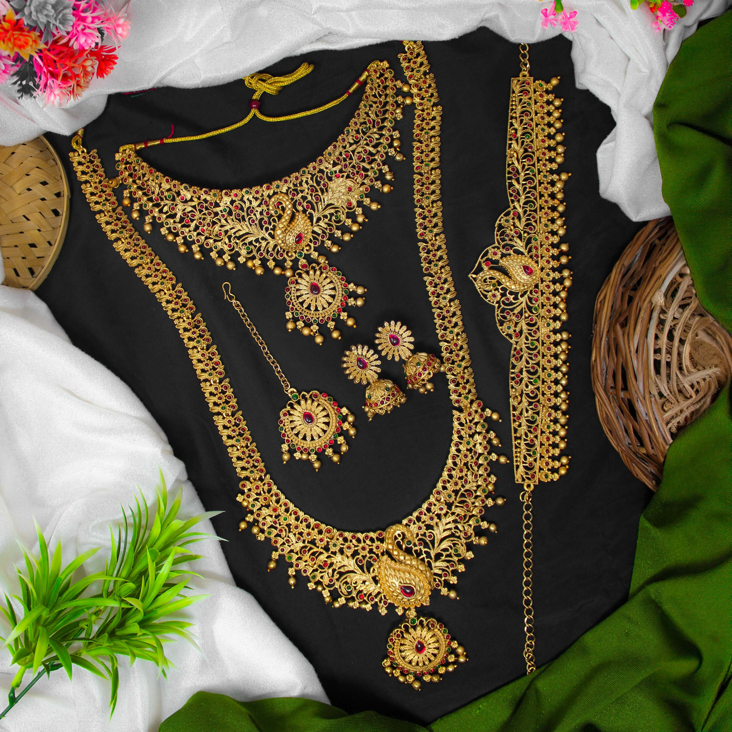 Image of Chigold Alloy Gold-plated Gold Jewellery Set