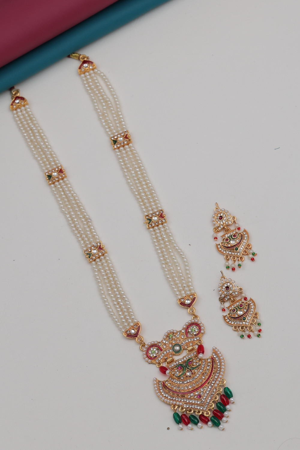 Image of VISITART JEWELLERY Alloy Gold-plated Multicolor Jewel Set (Pack of 9)