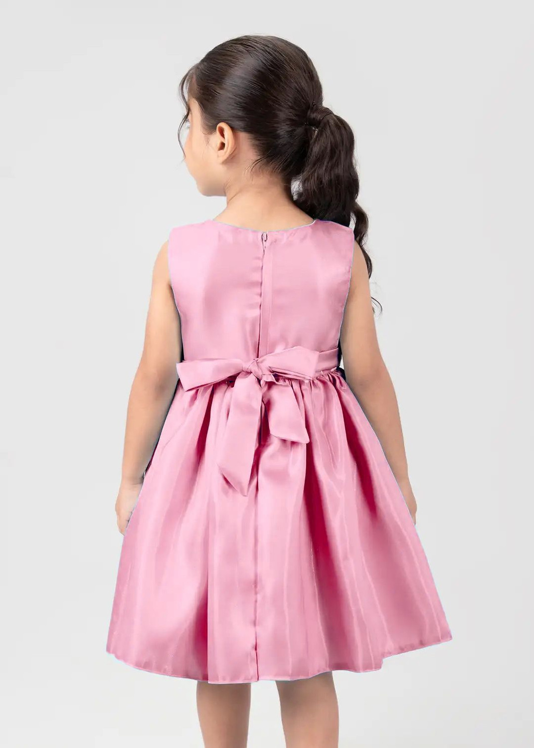 Image of SHRVAAY GROUP Girls Midi /Knee Length Festive /Wedding Dress