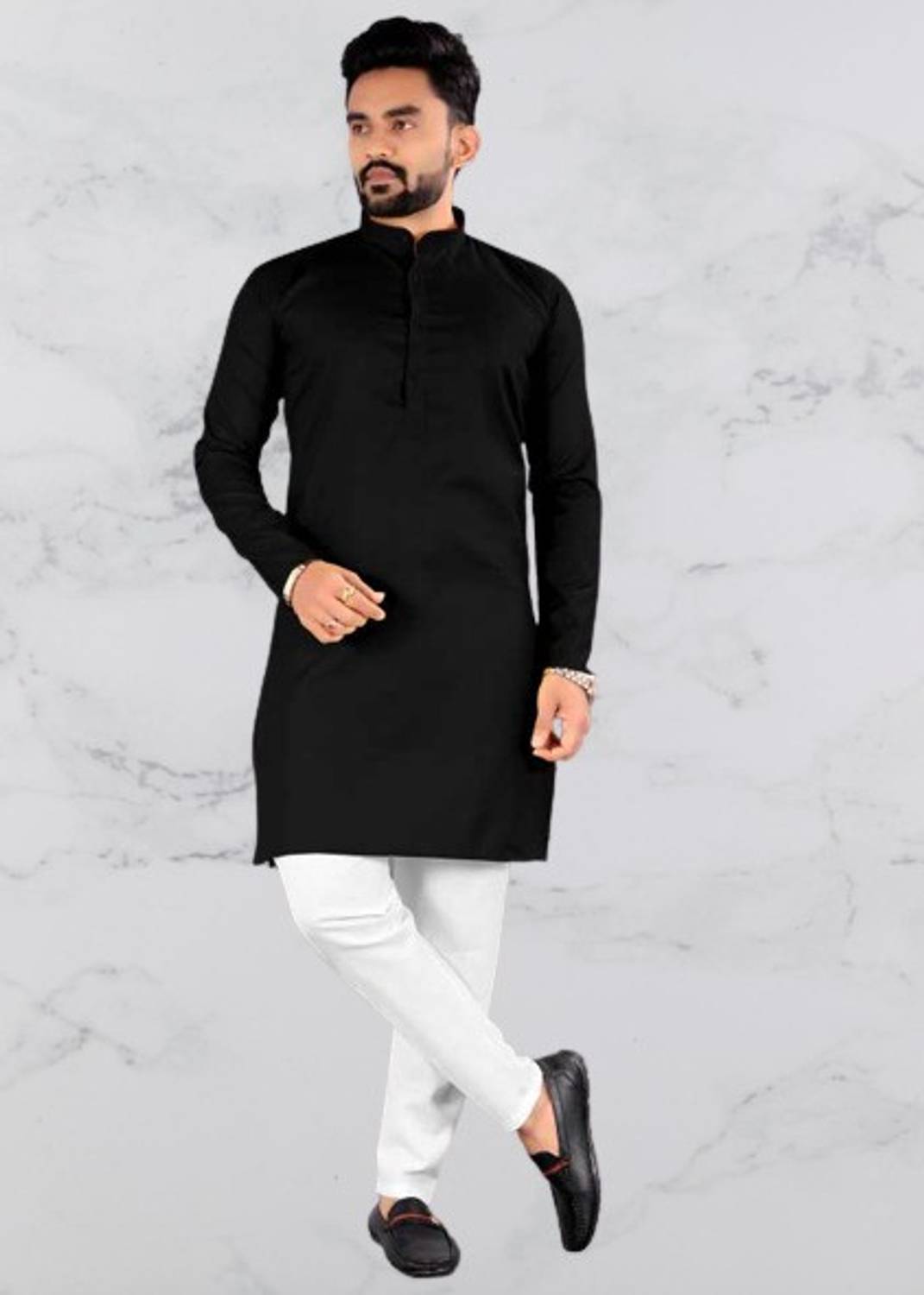 Rushva Men Solid Straight Kurta