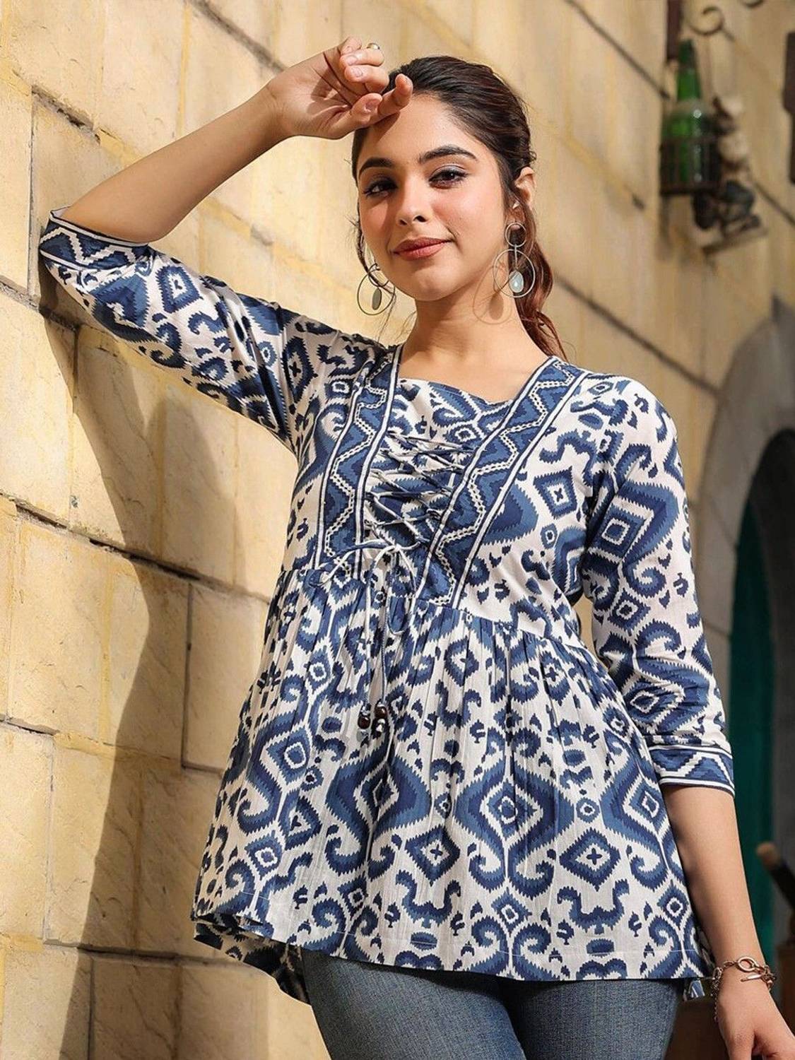 FABZARI Women Printed Viscose Rayon Straight Kurta (Light Blue)