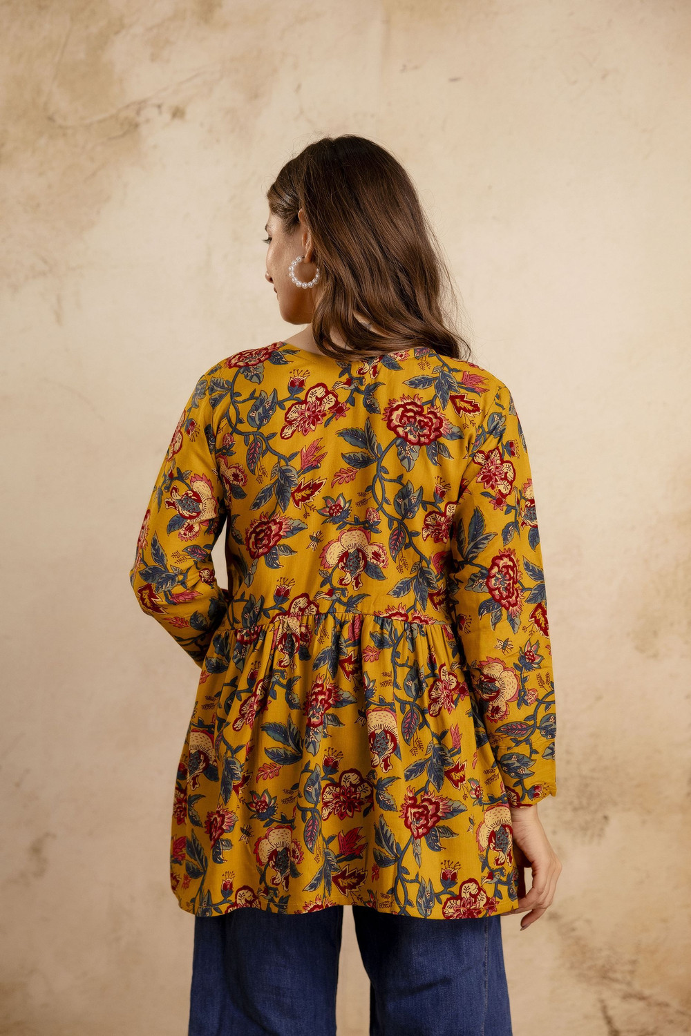 Image of Mialo fashion Women Floral Print Flared Kurta