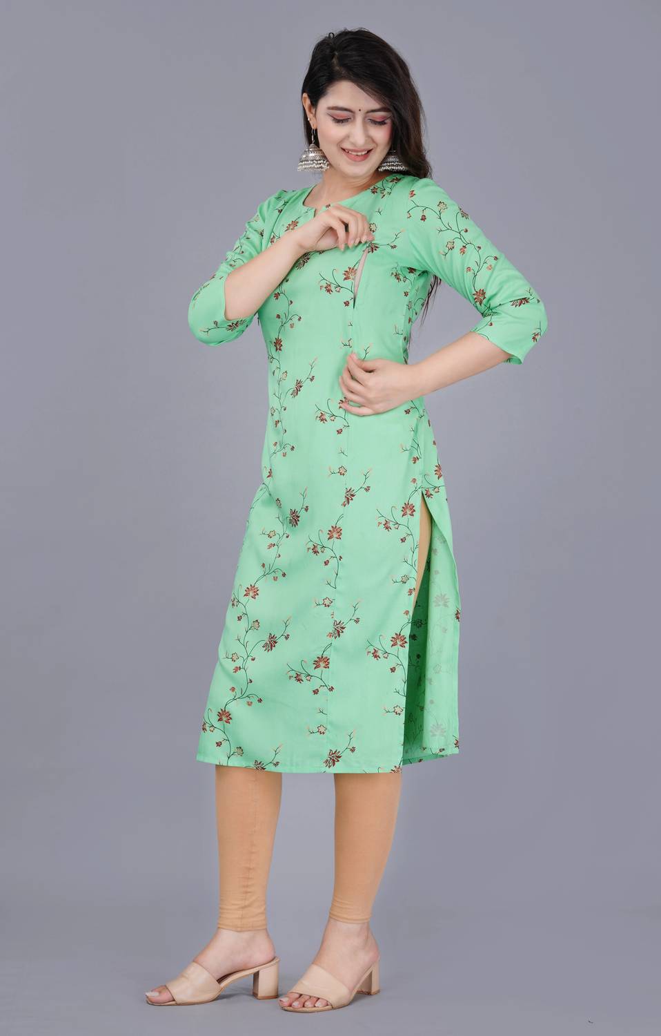 Radhe Fashion Women Printed Viscose Rayon Straight Kurta (Green)