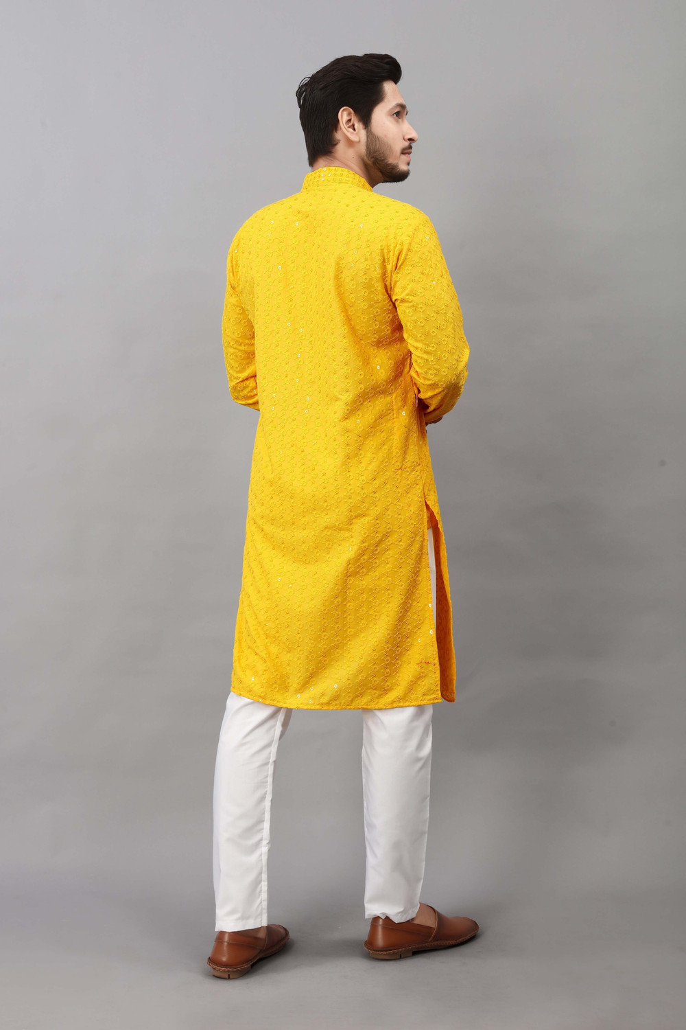 Image of ALMORA Men Embellished Straight Kurta