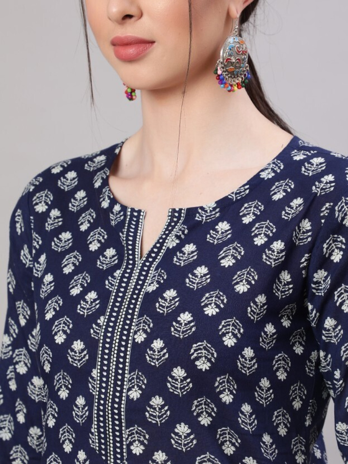 Image of LOVEMIST Women Printed Straight Kurta