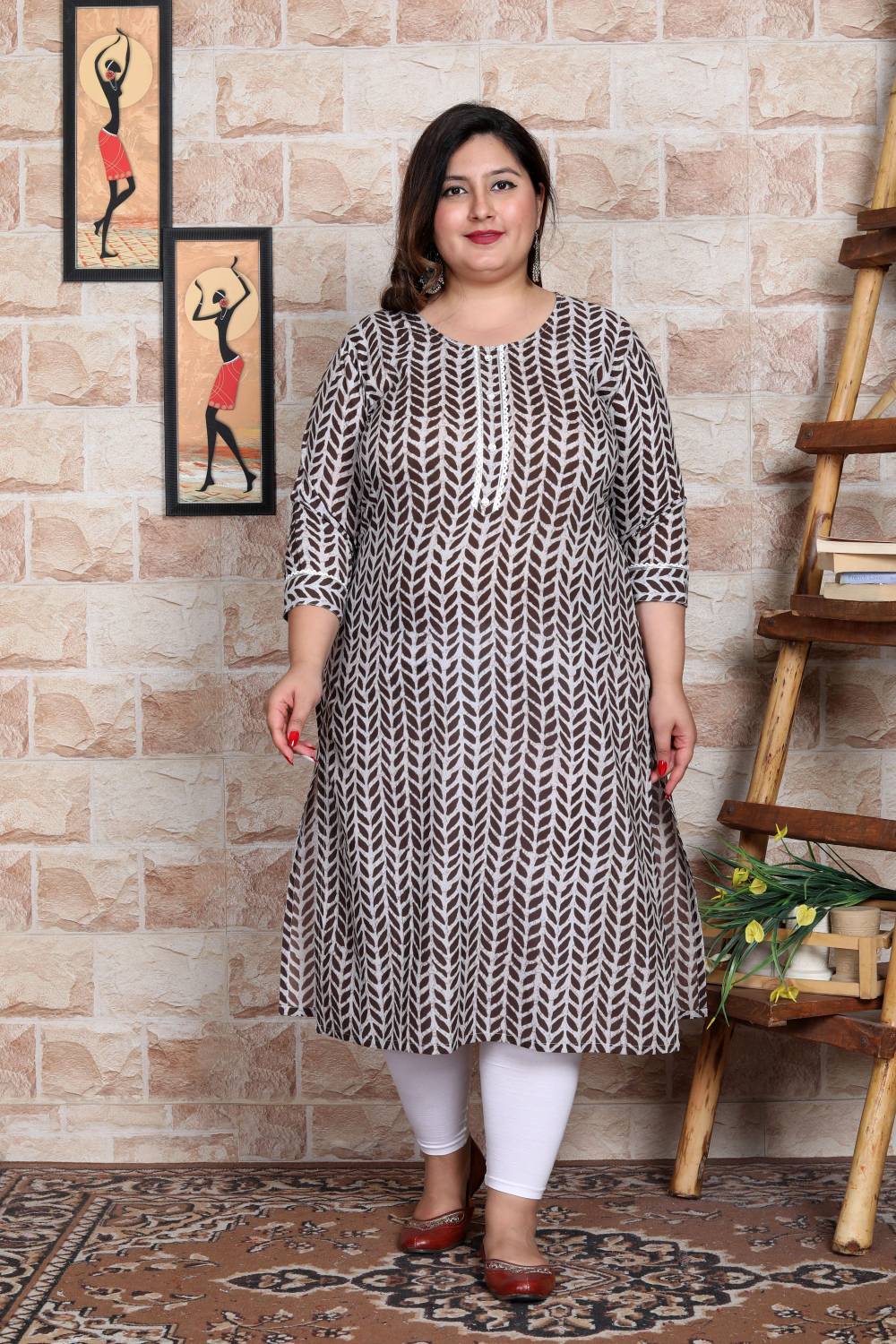 Avnii Women Printed, Floral Print Straight Kurta