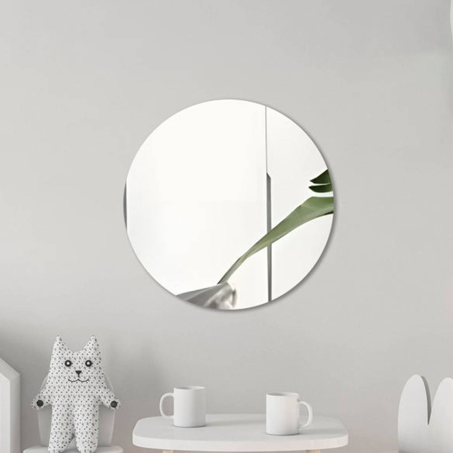 ARYAANSH Premium 9 Inch Round Wall Mirror Decorative Frameless Glass for Home Decor Bathroom Mirror