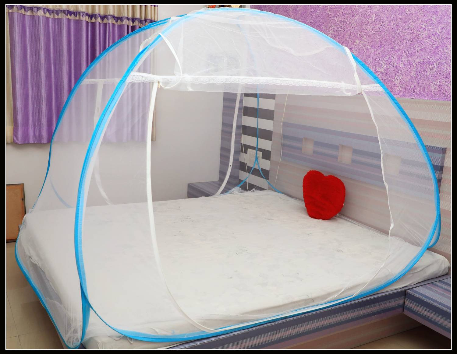 Aetrius Mosquito Net, Polyester Foldable King Size Bed,Double Bed,Queen Size Bed with Free Saviours(Suitable for 6ft x 6ft to 6.9ft x 6.9ft) - White 011441 Polyester Washable Adults Mosquito Net