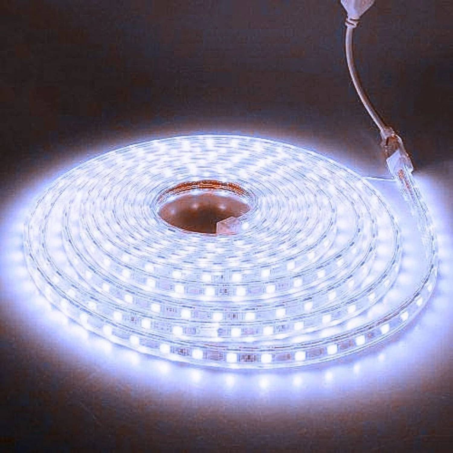 Peafowl 1200 LEDs 10m White Rice Lights - Image 1