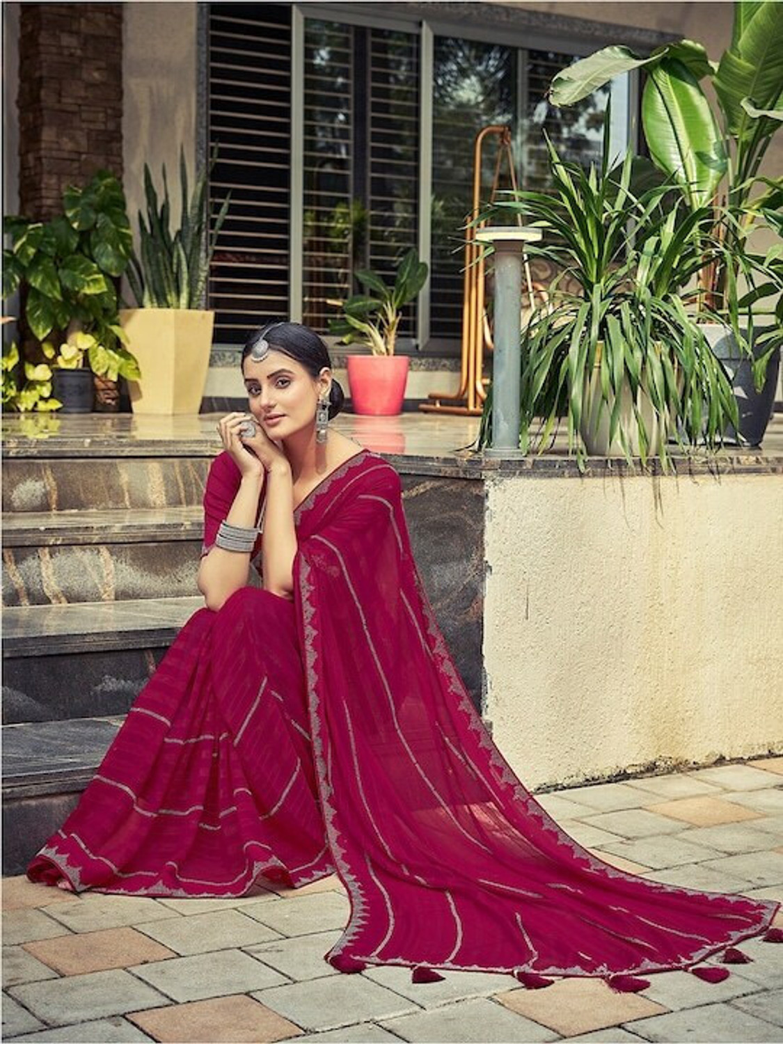 Image of HouseOfCommon Solid /Plain Kanjivaram Georgette Saree