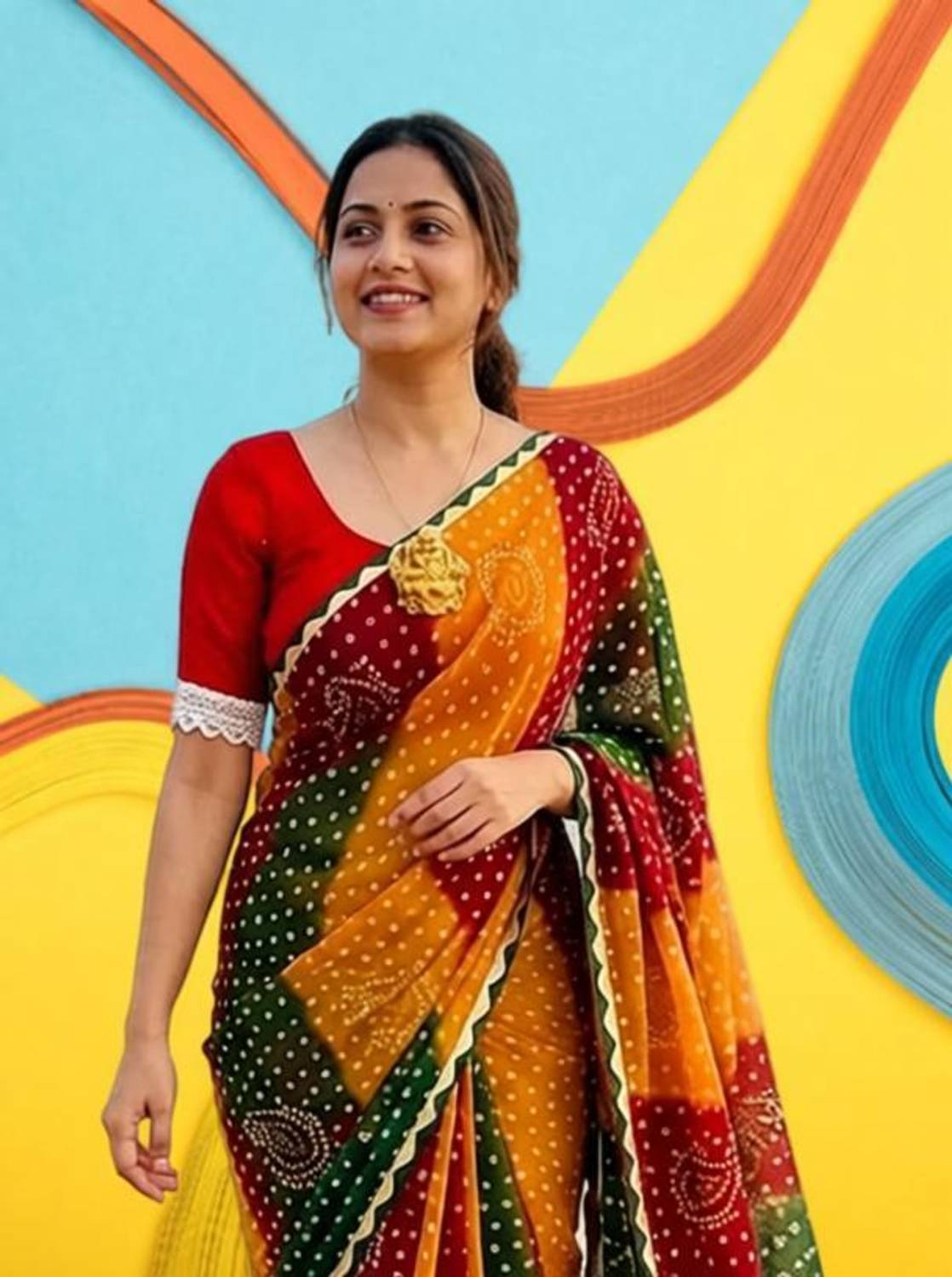 VARUN SILK Printed Bandhani Georgette Saree