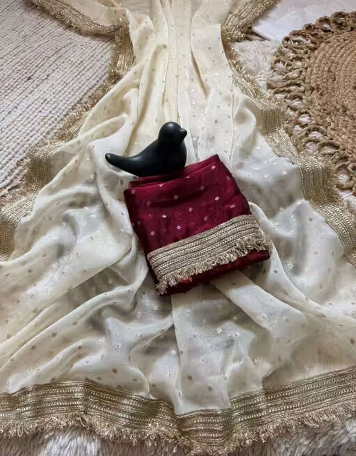 Image of Vraggi Embroidered Bollywood Silk Blend Saree