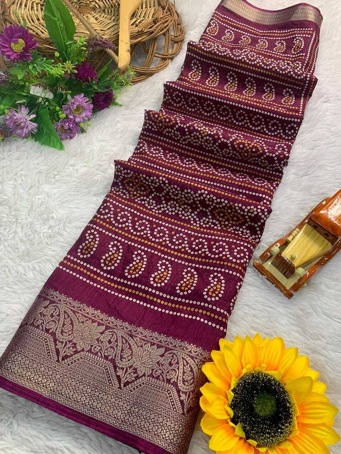 Image of prabhas Woven, Printed Bollywood Art Silk Saree