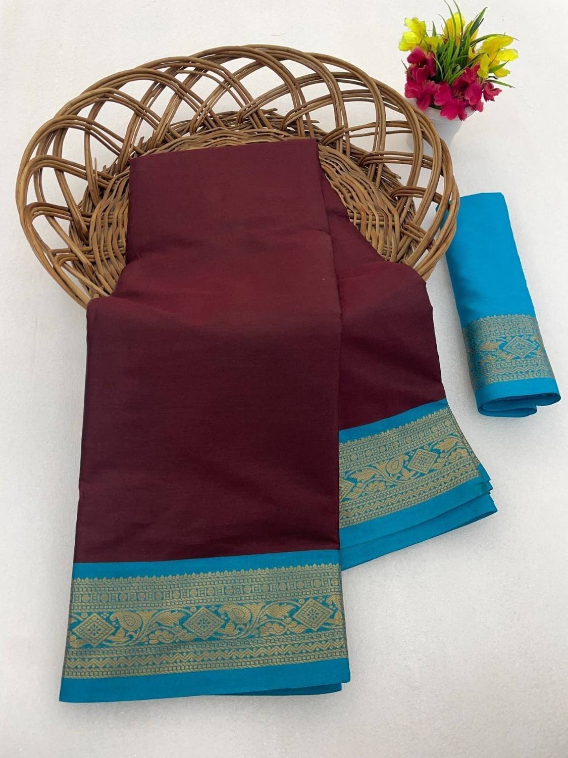 AMARQUEEN Woven Pochampally Cotton Silk Saree