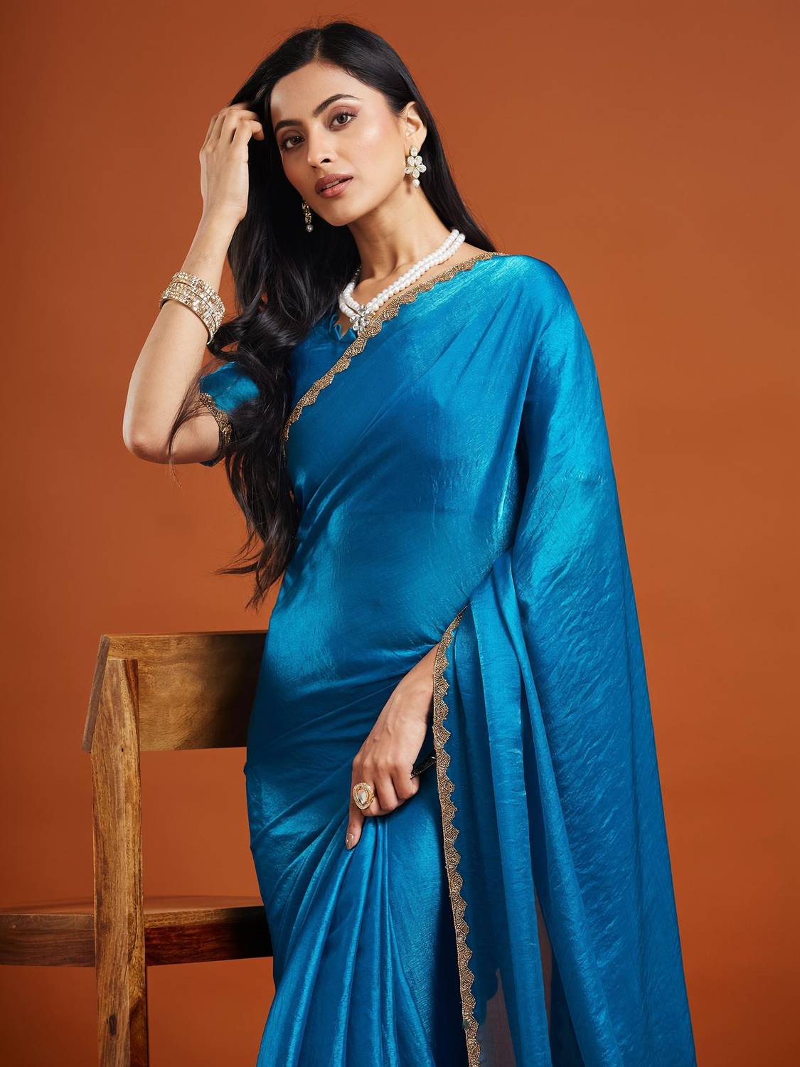 LOROFY Self Design, Embellished Bollywood Tissue, Silk Blend Saree