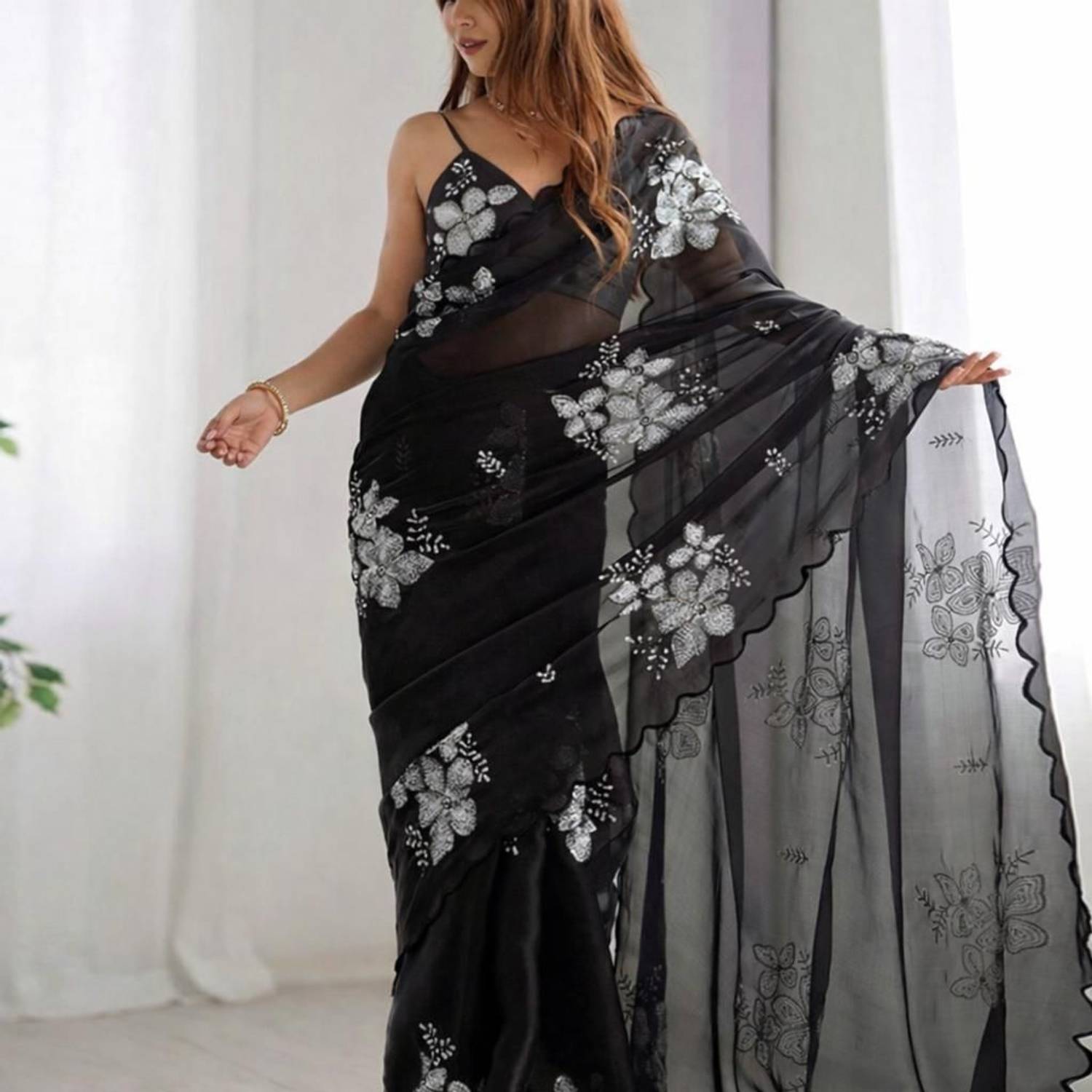 HouseOfCommon Floral Print Art Silk Saree (Black) - Image 4